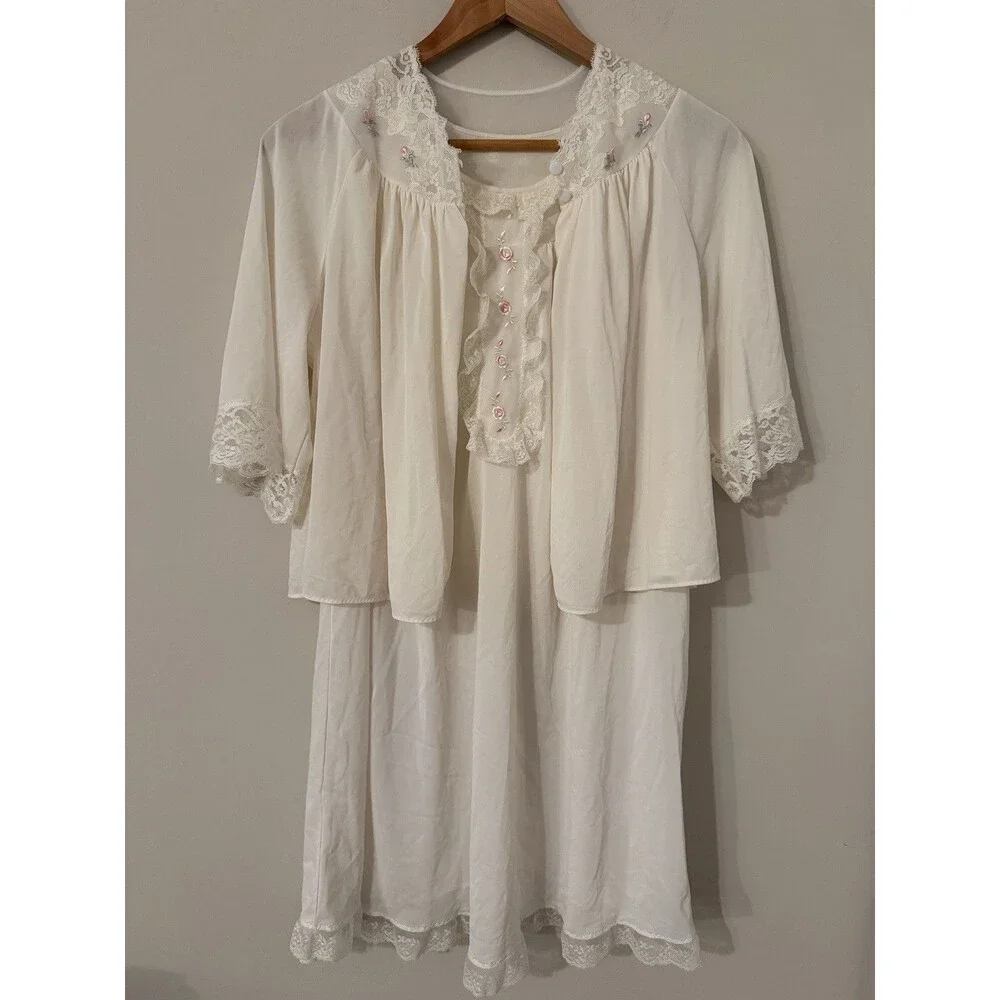 Vintage 80’s Shadowline Ivory Gown & Short Robe Set Womens Small Lace Trim